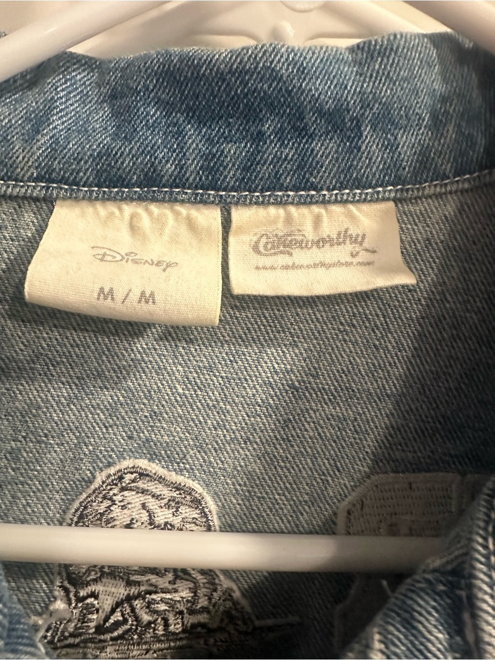Disney cakeworthy Peter Pan embroidered Neverland denim jacket medium - Picture 6 of 14